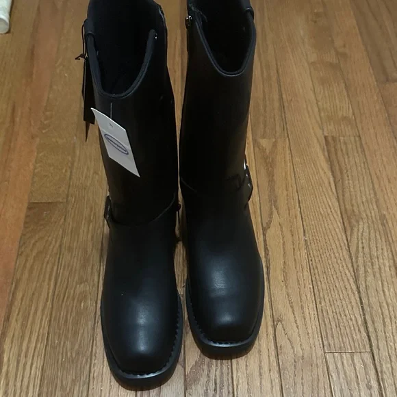 Men’s Harley Davidson Engineer Black Leather Boots with Harness Detail Size 9 M m_691c803ded788d661a5403df.jpg main image 4